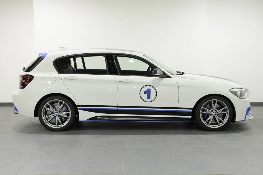  BMW M135i by Abu Dhabi Motors 2014 года  (фото 4 из 11)